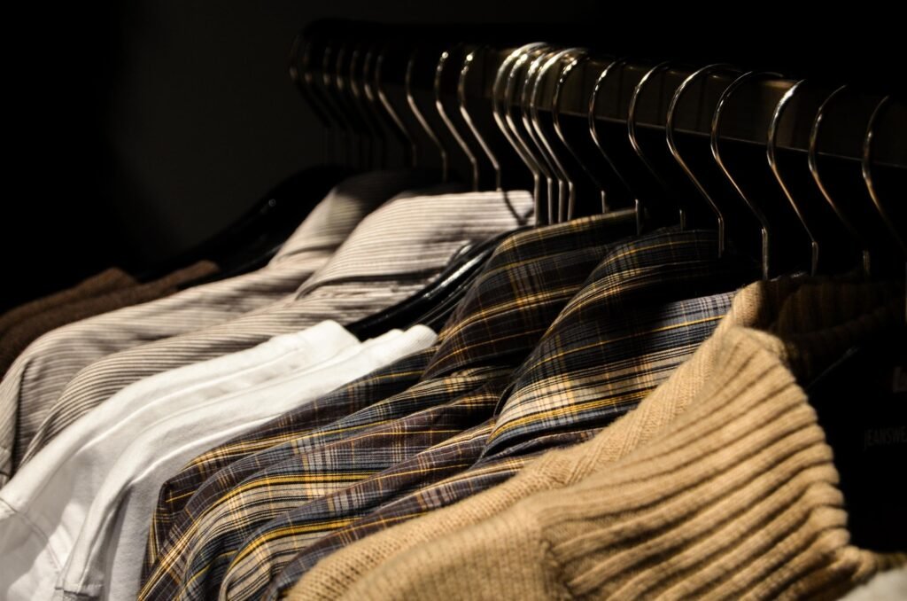 men’s shirts on hanger,clothing rack shirts